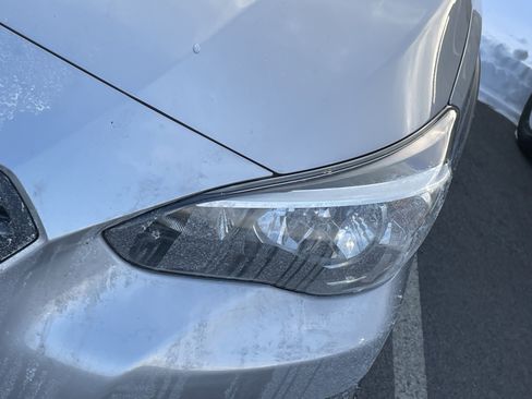 Certified 2022 Subaru Crosstrek 2.5i Sport w/ Moonroof Package image 8