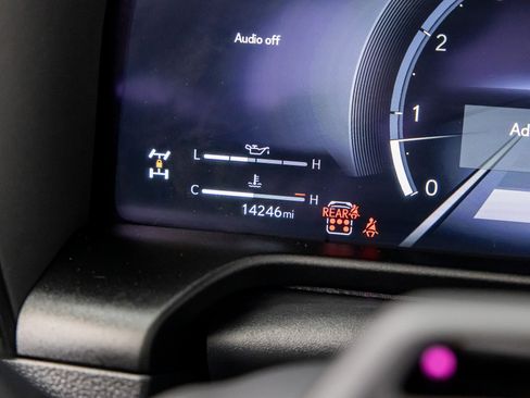 Used 2025 Lexus GX 550 image 45