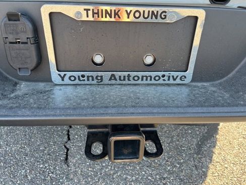 Used 2023 Jeep Gladiator Mojave w/ Cold Weather Group image 11