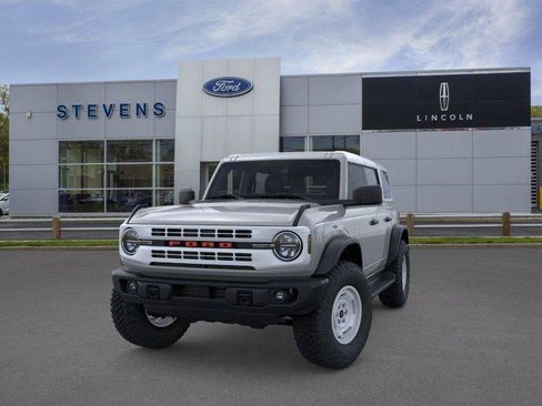 New 2026 Ford Bronco Heritage Edition AWD/4WD image 3