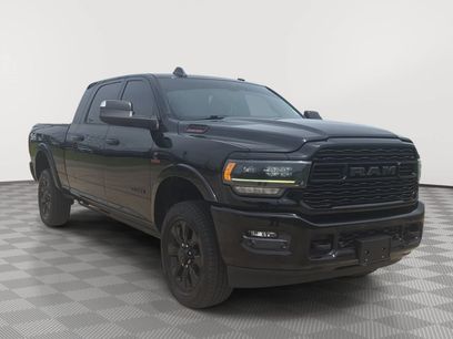 Used 2020 RAM 2500 Limited w/ Black Appearance Package