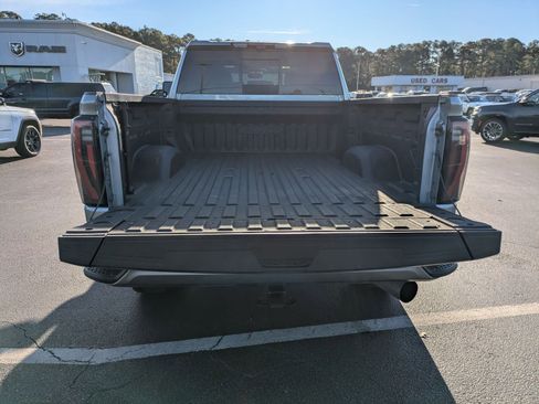 Used 2024 GMC Sierra 2500 AT4 w/ AT4 Premium Plus Package image 31