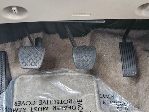 Used 2002 Honda Civic LX image 32