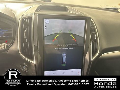 Used 2022 Ford Edge Titanium w/ Equipment Group 301A AWD/4WD image 9