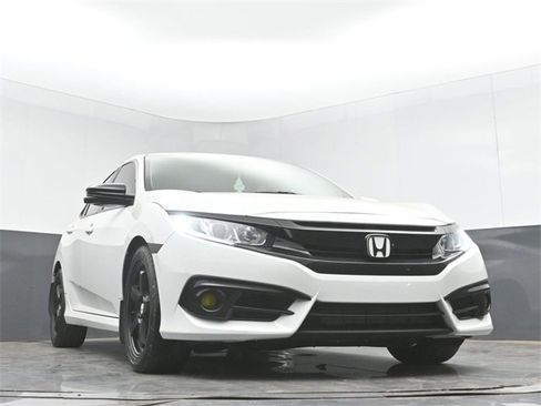 Used 2017 Honda Civic EX-L image 40