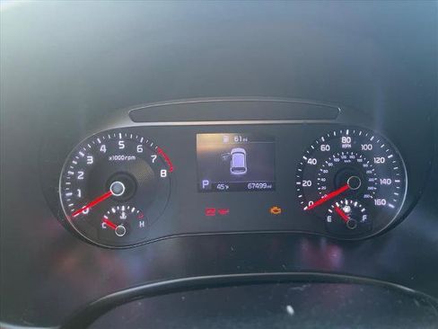 Used 2020 Kia Soul S image 11