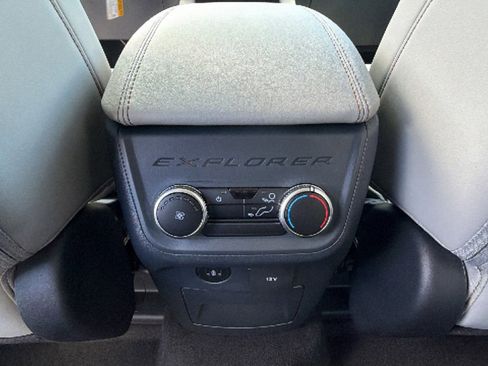 New 2026 Ford Explorer Active AWD/4WD image 25