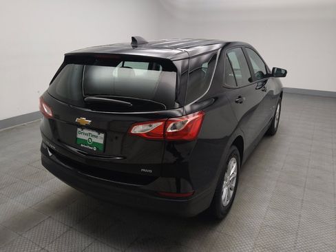 Used 2020 Chevrolet Equinox LS AWD/4WD image 9