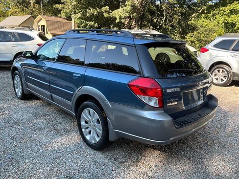 Used 2009 Subaru Outback 3.0R Limited AWD/4WD image 5