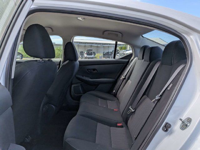 Used 2024 Nissan Sentra SV FWD image 13