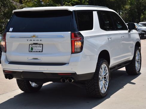 Used 2021 Chevrolet Tahoe High Country w/ Premium Package RWD image 8