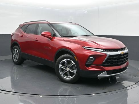 Used 2023 Chevrolet Blazer LT w/ Convenience Package image 1