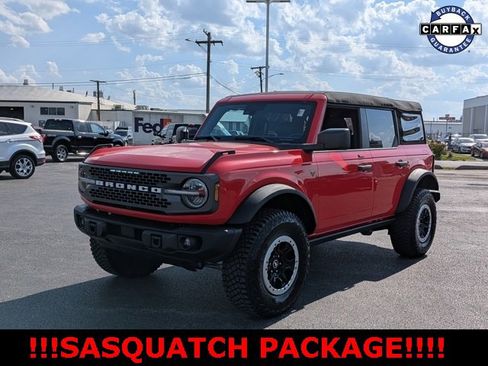 Used 2023 Ford Bronco Badlands w/ Sasquatch Package image 4