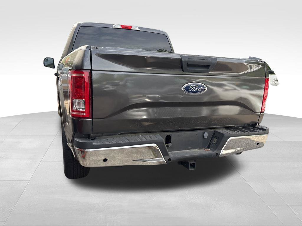 Used 2016 Ford F150 XLT AWD/4WD image 9
