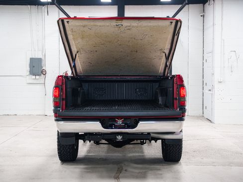 Used 1997 Dodge Ram 2500 Truck 4x4 Club Cab image 25