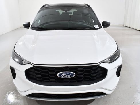 Used 2023 Ford Escape ST-Line w/ Tech Pack #1 image 3