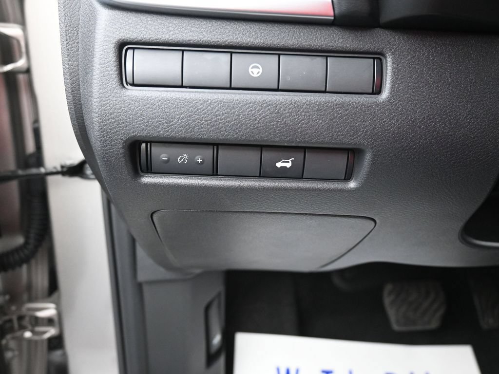 Used 2023 Nissan Rogue SL w/ SL Premium Package AWD/4WD image 11