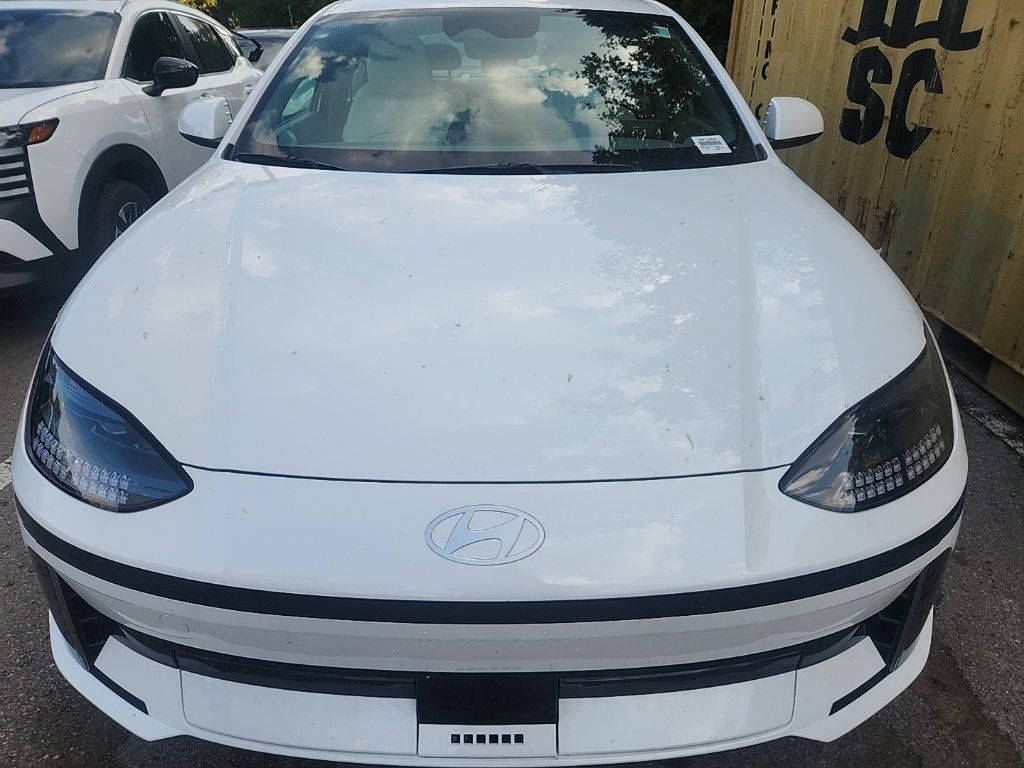 Certified 2025 Hyundai Ioniq 6 SEL AWD/4WD image 2