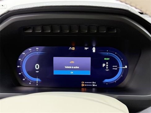 Certified 2024 Volvo XC90 T8 Ultimate w/ Protection Package Premier image 18