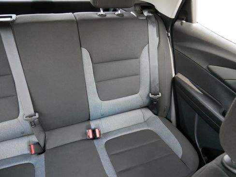Used 2022 Chevrolet TrailBlazer LT FWD image 14