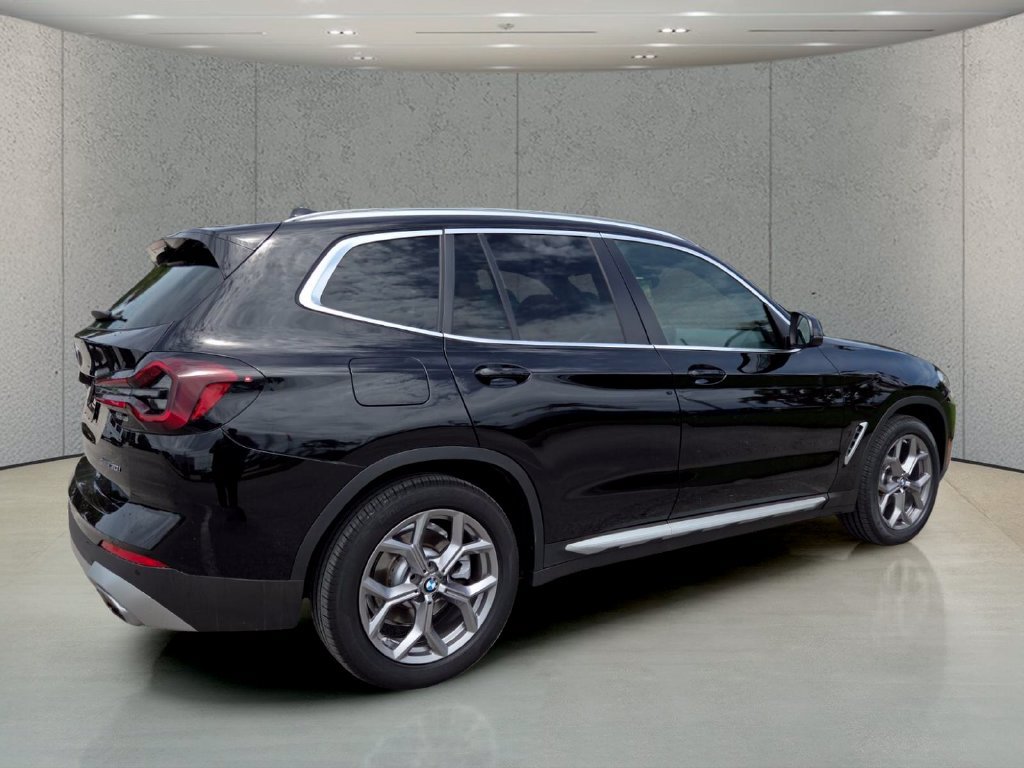 Used 2023 BMW X3 sDrive30i w/ Convenience Package RWD image 4