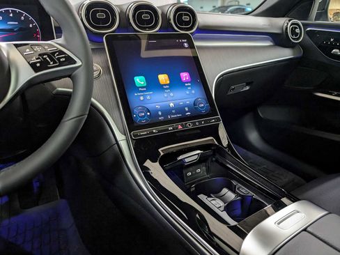 Used 2025 Mercedes-Benz C 300 4MATIC Sedan image 30