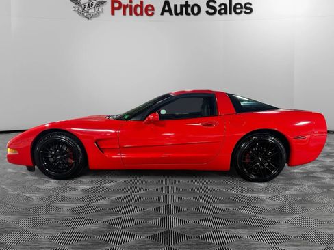 Used 1998 Chevrolet Corvette Coupe w/ Roof Pkg image 5