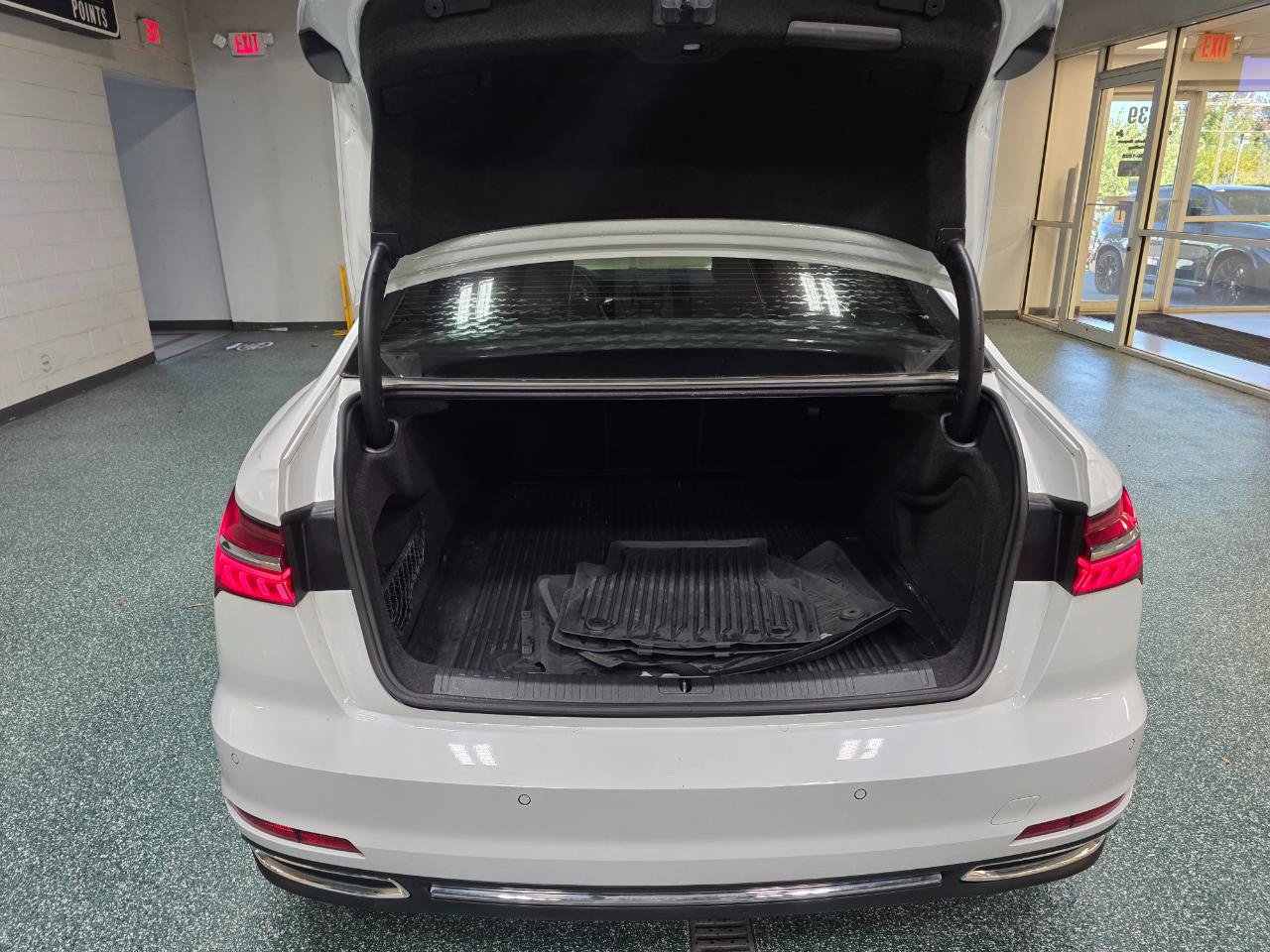 Used 2020 Audi A6 2.0T Premium Plus AWD/4WD image 21