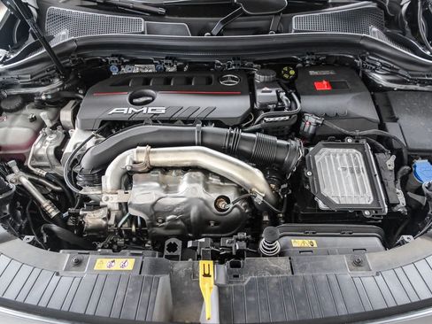 New 2026 Mercedes-Benz GLA 35 AMG 4MATIC image 12