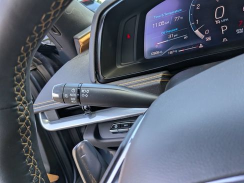 Used 2021 Chevrolet Corvette Stingray Preferred Cpe w/ Z51 Performance Package RWD image 32