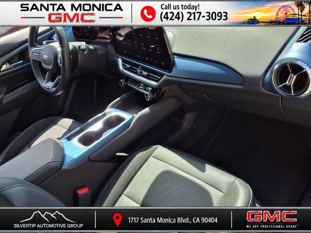 Used 2025 Chevrolet Equinox EV LT w/ Convenience Package FWD image 28