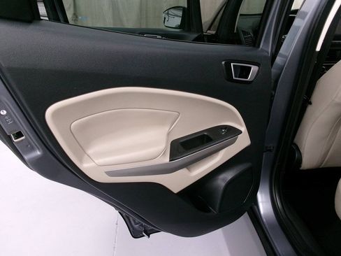 Used 2018 Ford EcoSport Titanium AWD/4WD image 26