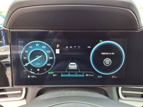 New 2025 Hyundai Elantra Limited image 21