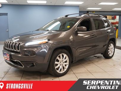 Used 2017 Jeep Cherokee Limited w/ Luxury Group