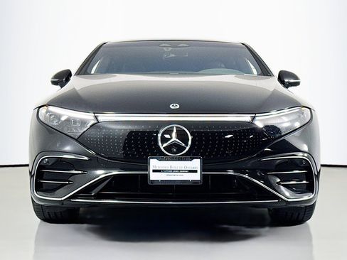 Certified 2023 Mercedes-Benz EQS 580 4MATIC Sedan image 3