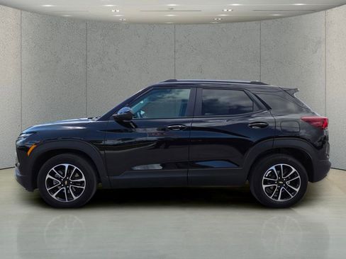 Used 2024 Chevrolet TrailBlazer LT w/ LT Cold Weather Package FWD image 6