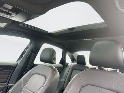 Certified 2023 Volkswagen Jetta GLI Autobahn FWD image 16
