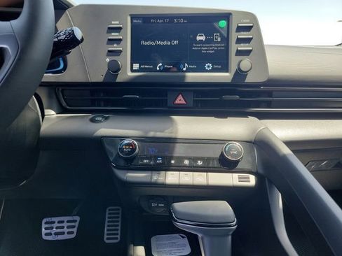 New 2026 Hyundai Elantra Sport image 15