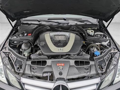 Used 2011 Mercedes-Benz E 350 Cabriolet image 22