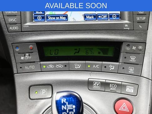 Used 2015 Toyota Prius Four w/ Deluxe Solar Roof Package FWD image 24