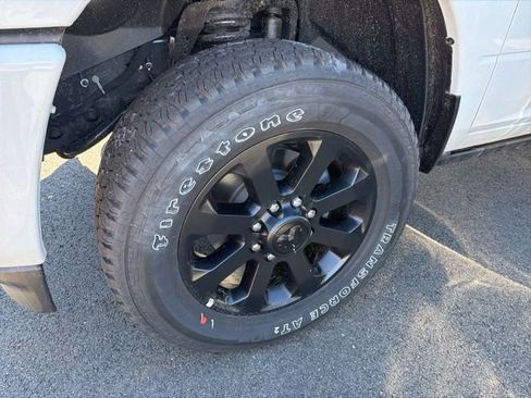 New 2026 RAM 3500 Laramie AWD/4WD image 10