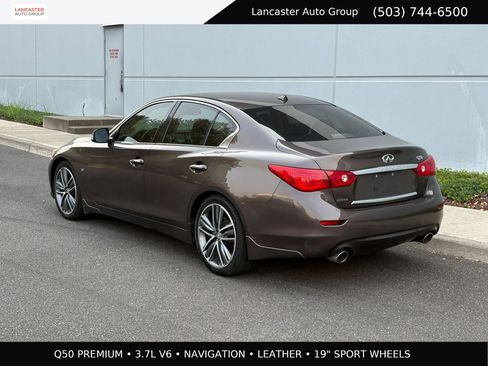 Used 2014 INFINITI Q50 Premium w/ Navigation Package RWD image 4
