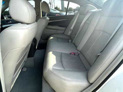 Used 2013 INFINITI G37 Journey w/ Premium Pkg image 10