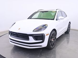 Certified 2024 Porsche Macan S AWD/4WD video 1