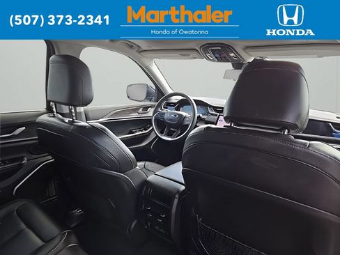 Used 2022 Jeep Grand Cherokee Limited 4xe w/ Luxury Tech Group II AWD/4WD image 18