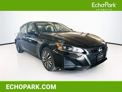 Used 2025 Nissan Altima 2.5 SV