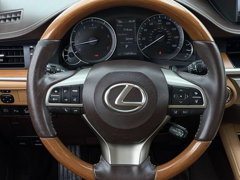 Used 2016 Lexus ES 350 FWD image 12