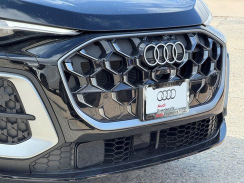 New 2025 Audi Q5 Premium Plus image 2