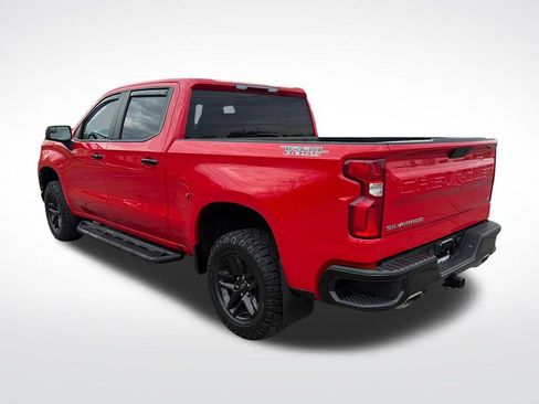 Used 2022 Chevrolet Silverado 1500 LT Trail Boss w/ Bed Protection Package AWD/4WD image 9