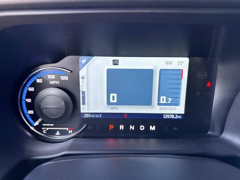 Used 2024 Ford Bronco Badlands image 30